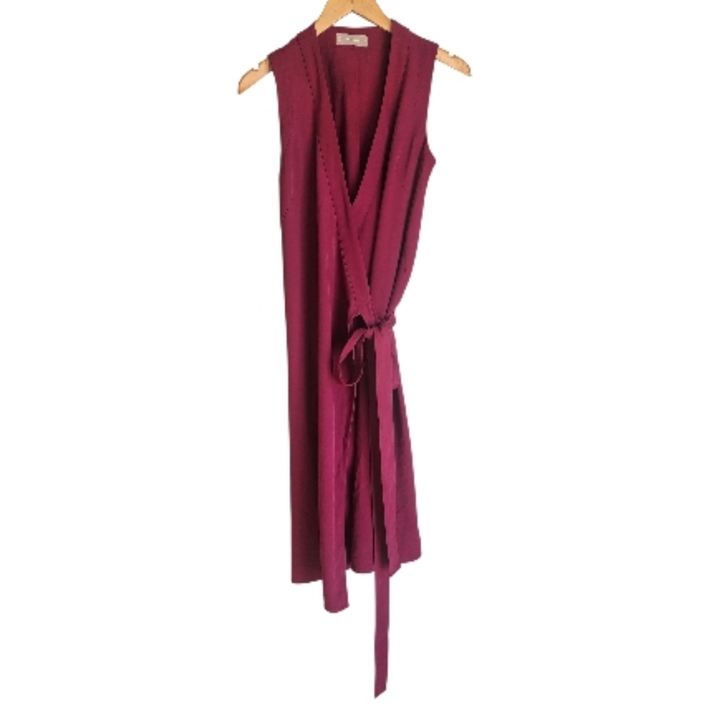 Everlane Sleeveless Wrap Midi Dress in Deep Berry